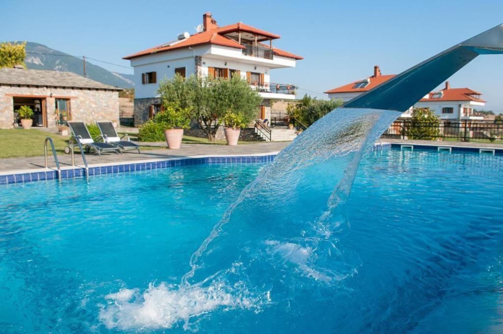 Olympus Pantheon Luxury Villas Leptokarya  Exterior photo